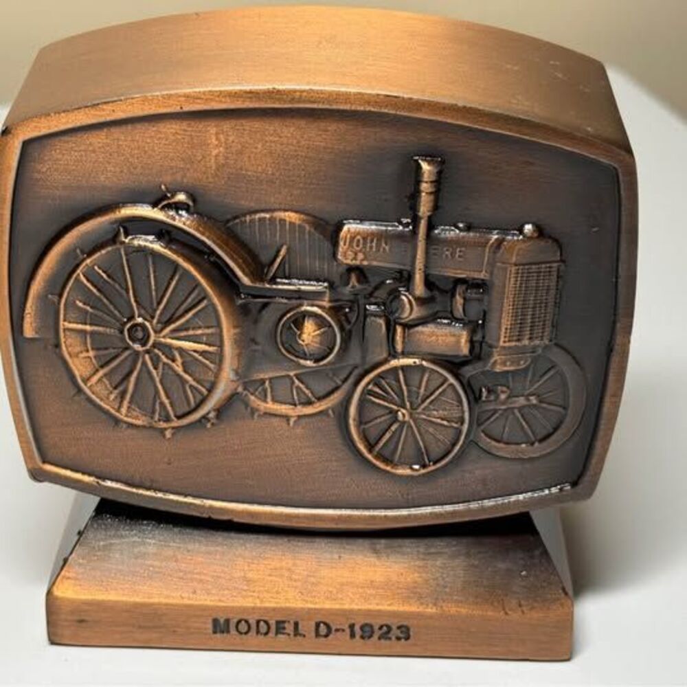 Vintage Banthrico John Deere Model D-1923 Coin Bank